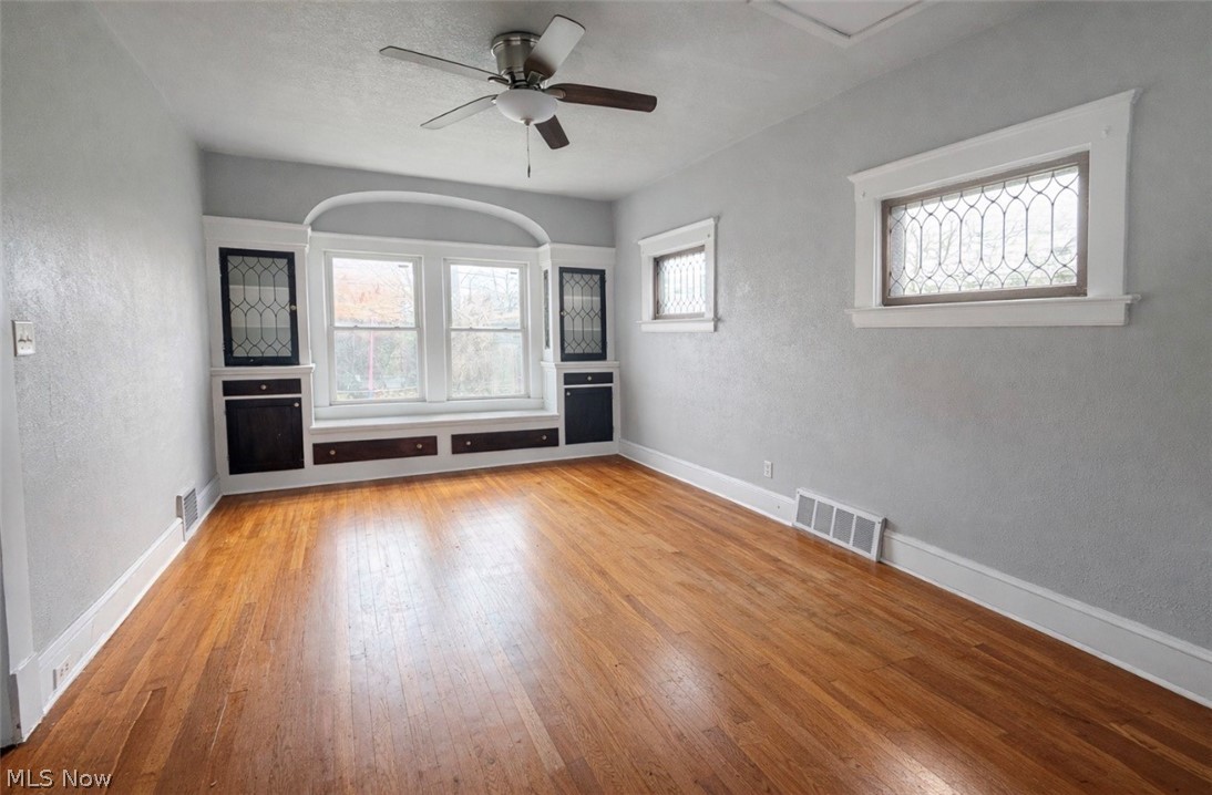 11918 Buckingham Avenue Cleveland OH 44120