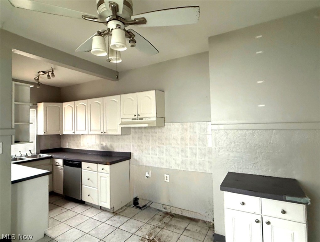11918 Buckingham Avenue Cleveland OH 44120