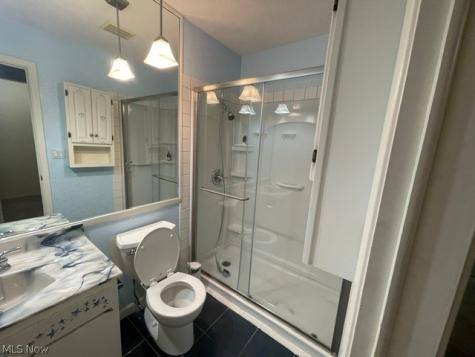 6167 Oakwood Circle North Ridgeville OH 44039