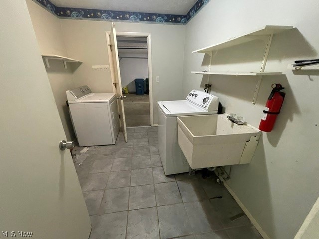 6167 Oakwood Circle North Ridgeville OH 44039