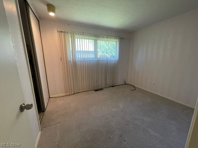 6167 Oakwood Circle North Ridgeville OH 44039