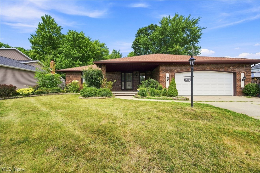 1490 Fatima Drive Parma OH 44134
