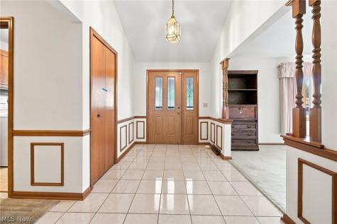 1490 Fatima Drive Parma OH 44134