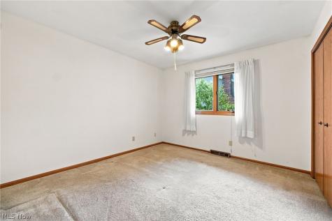 1490 Fatima Drive Parma OH 44134
