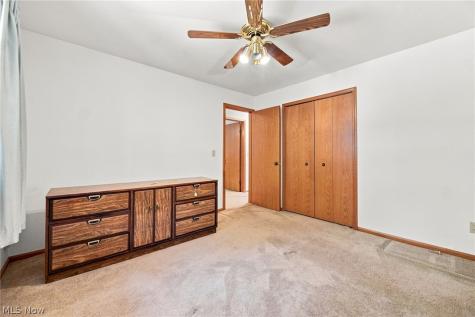 1490 Fatima Drive Parma OH 44134