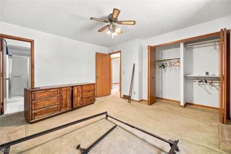 1490 Fatima Drive Parma OH 44134