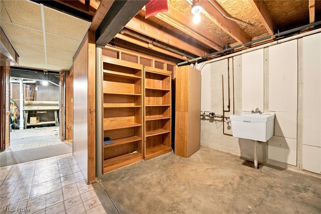 1490 Fatima Drive Parma OH 44134