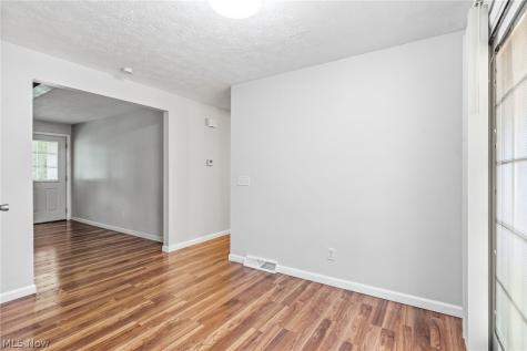 4501 Orchard Dale Drive NW Canton OH 44709