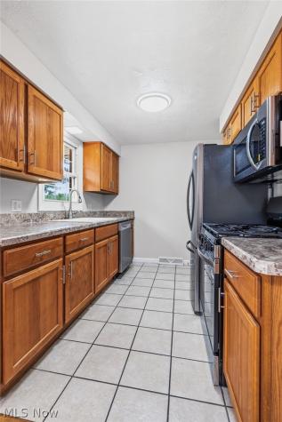 4501 Orchard Dale Drive NW Canton OH 44709