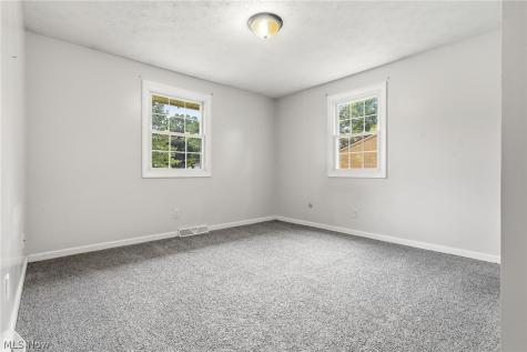 4501 Orchard Dale Drive NW Canton OH 44709