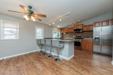 6606 Laverne Avenue Parma OH 44129