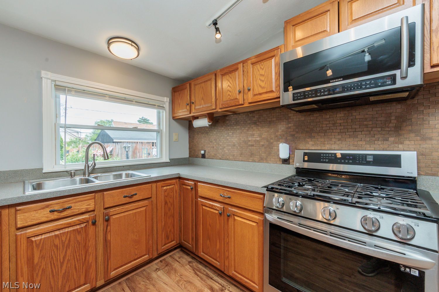 6606 Laverne Avenue Parma OH 44129