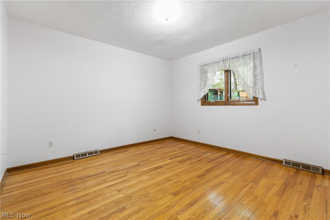 6968 Carol Drive Independence OH 44131