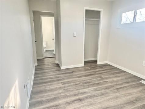 1536 Maine Avenue Lorain OH 44052