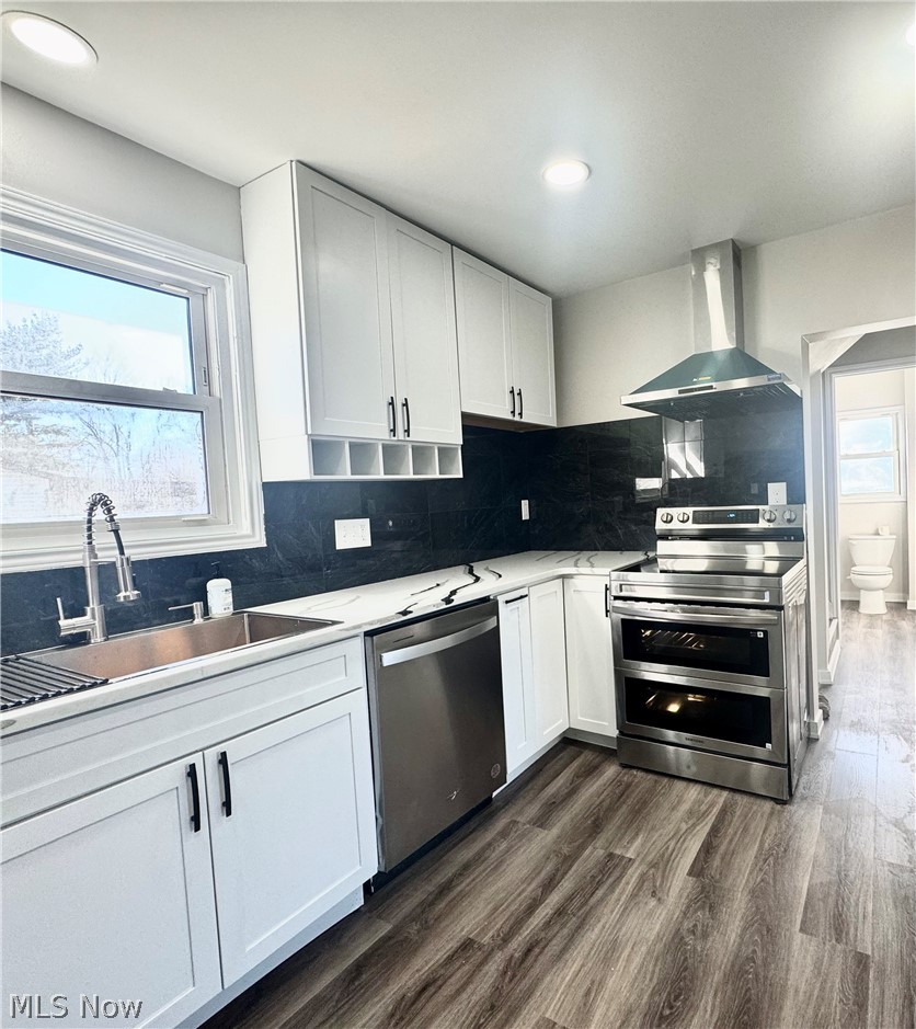 1536 Maine Avenue Lorain OH 44052
