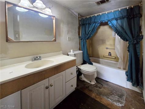 182 E Hamilton Street Oberlin OH 44074