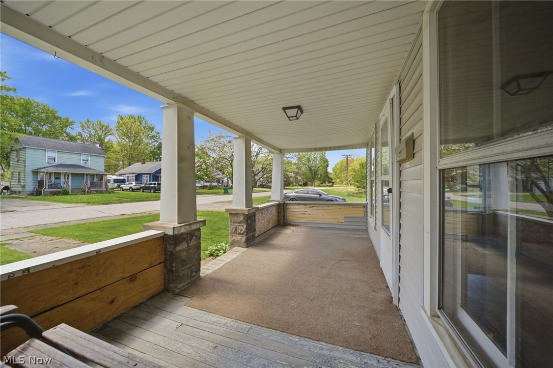 57 W Union Street Geneva OH 44041