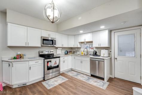 5678 Decker Road North Olmsted OH 44070