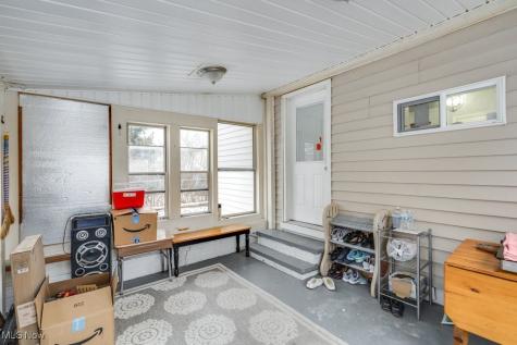 5678 Decker Road North Olmsted OH 44070