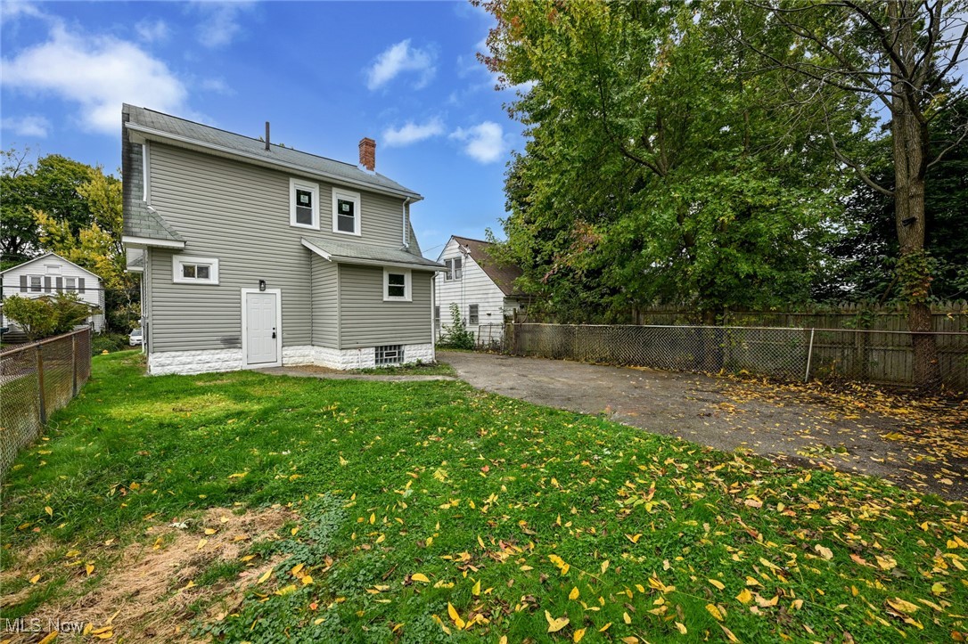 1074 Linden Avenue Akron OH 44310