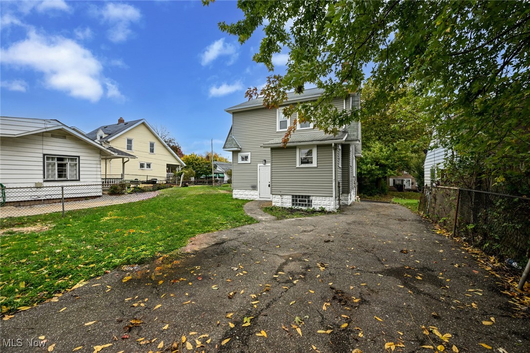 1074 Linden Avenue Akron OH 44310