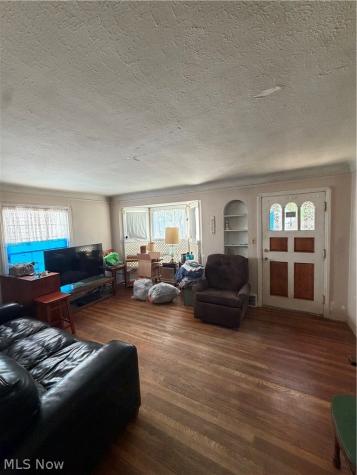 10118 Unity Avenue Cleveland OH 44111