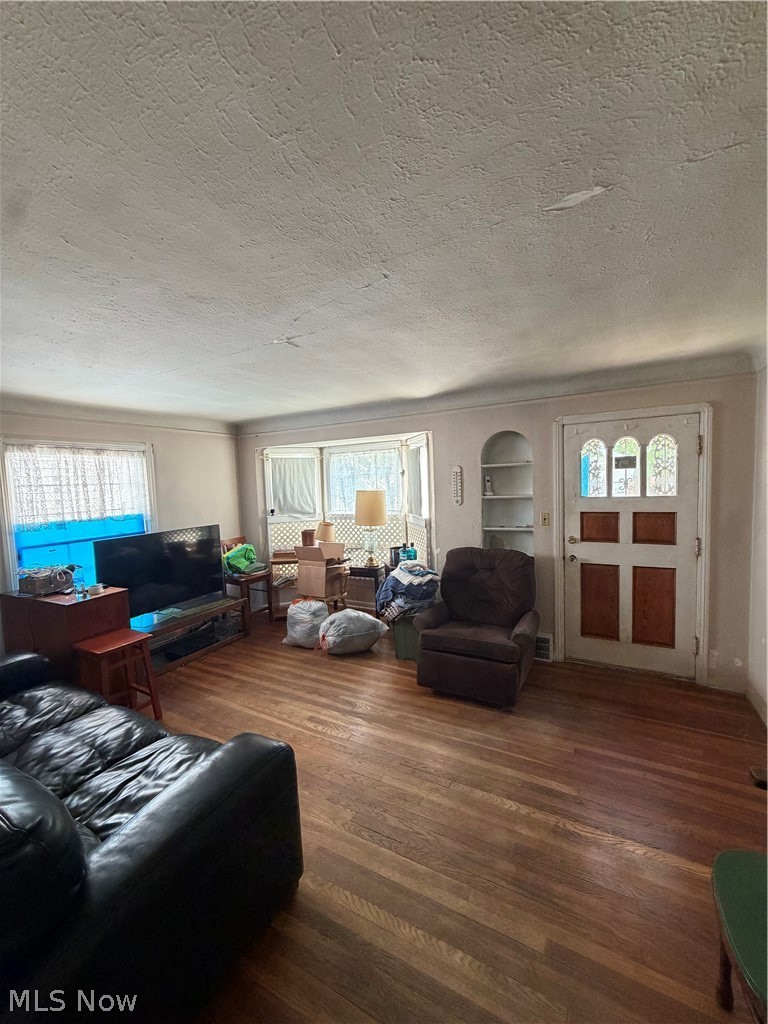 10118 Unity Avenue Cleveland OH 44111