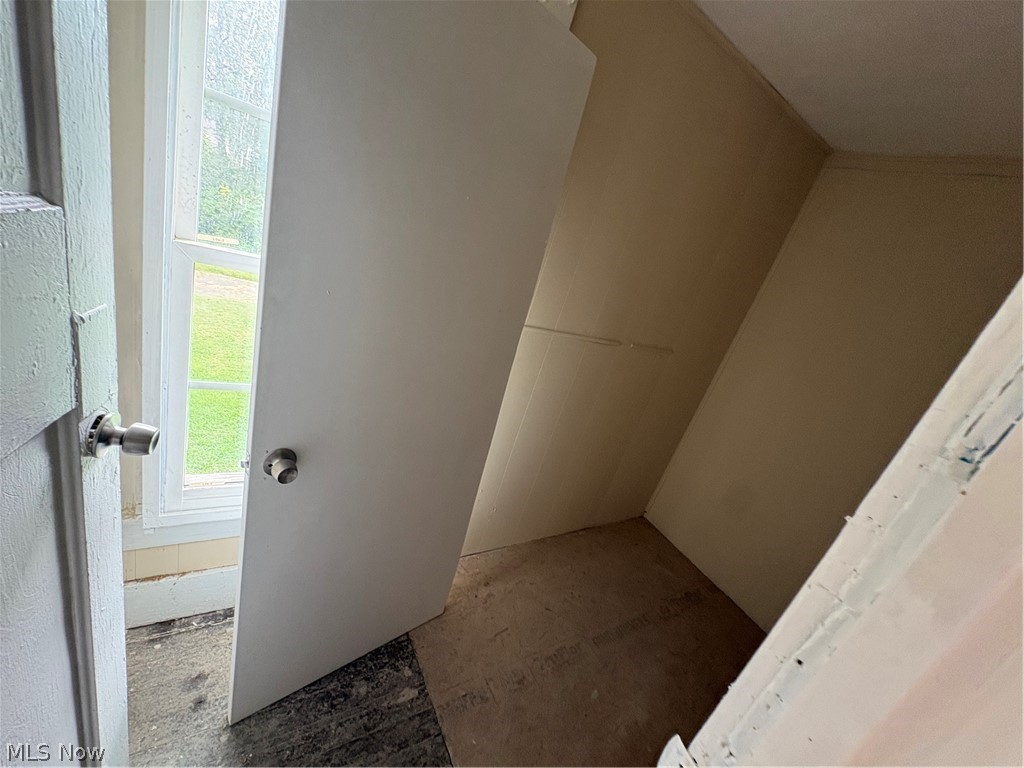 1210 Lawrence Road NE Canton OH 44705