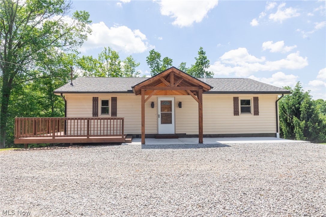 13648 Freedom Road Kimbolton OH 43749