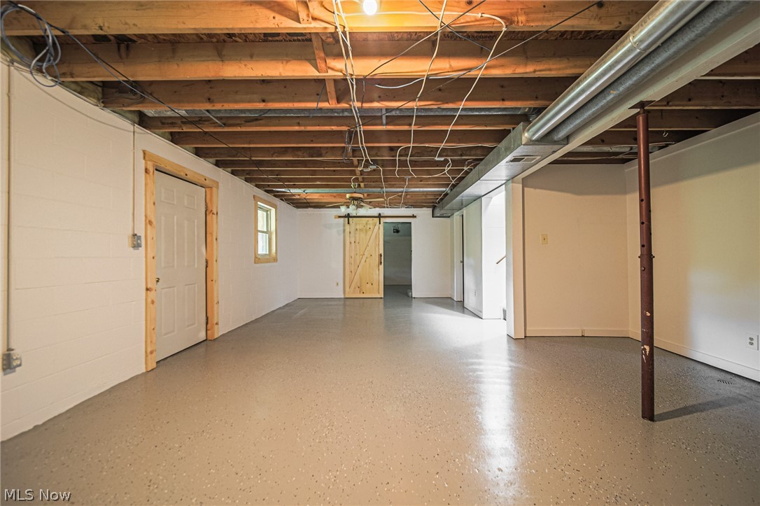 13648 Freedom Road Kimbolton OH 43749