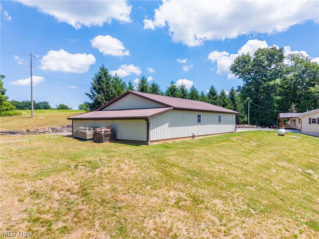 13648 Freedom Road Kimbolton OH 43749