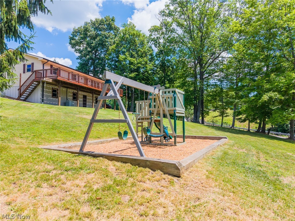13648 Freedom Road Kimbolton OH 43749