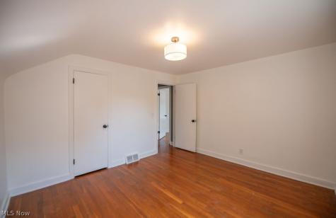 2415 Snyder Avenue NE Canton OH 44714