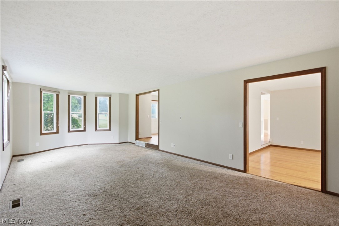 11425 Peach Tree Drive Chesterland OH 44026