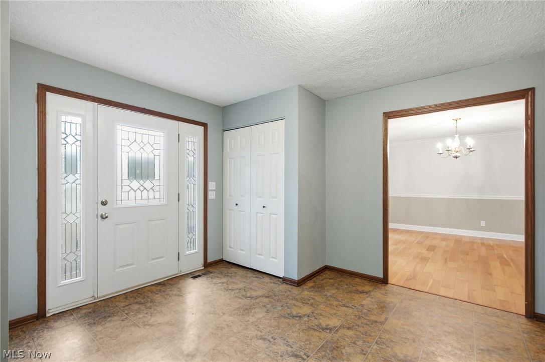 11425 Peach Tree Drive Chesterland OH 44026