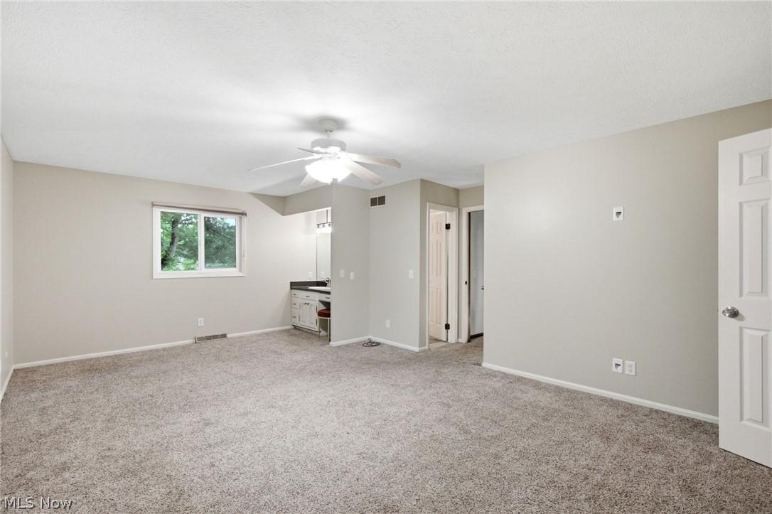 11425 Peach Tree Drive Chesterland OH 44026
