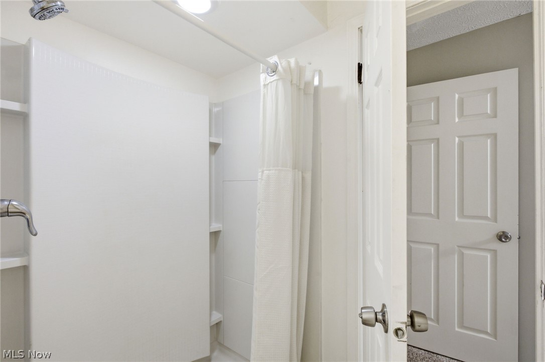 11425 Peach Tree Drive Chesterland OH 44026