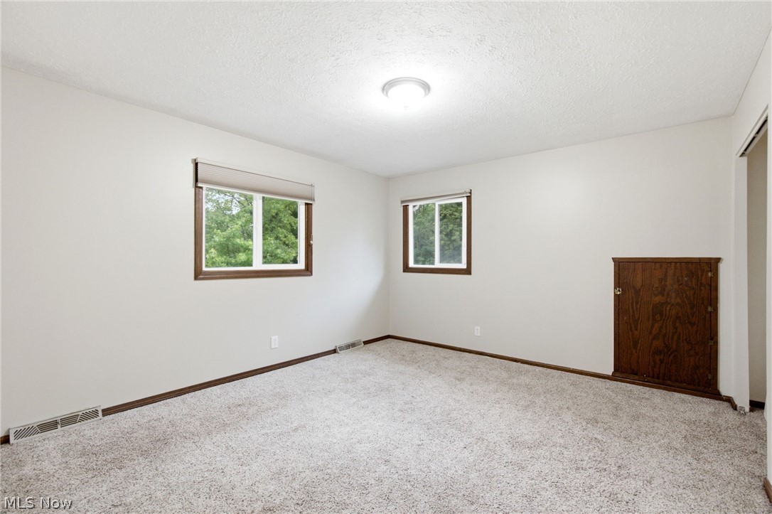 11425 Peach Tree Drive Chesterland OH 44026