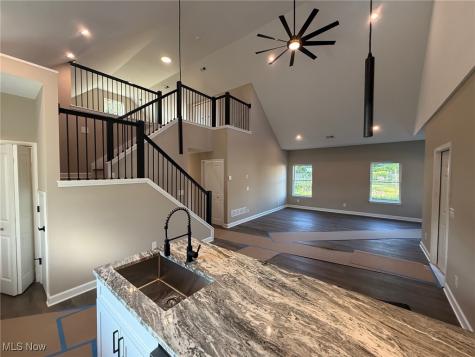 17761 Shurmer Road Strongsville OH 44136