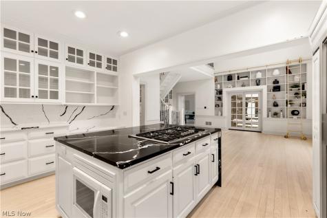 254 W Wayne Avenue Wooster OH 44691
