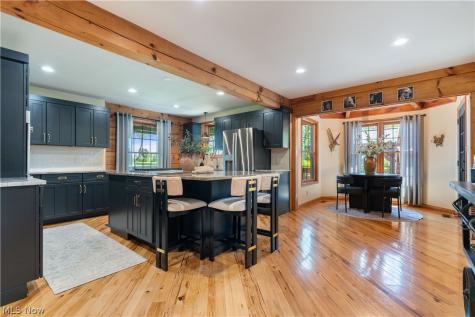 3680 Diamond Street NE Canton OH 44721