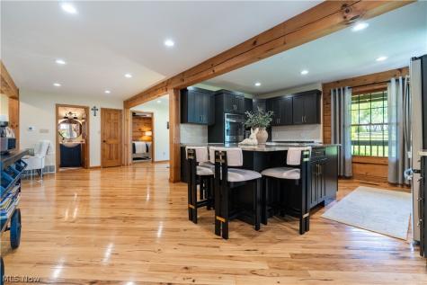 3680 Diamond Street NE Canton OH 44721