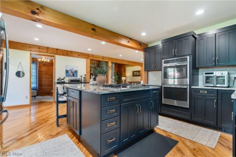 3680 Diamond Street NE Canton OH 44721