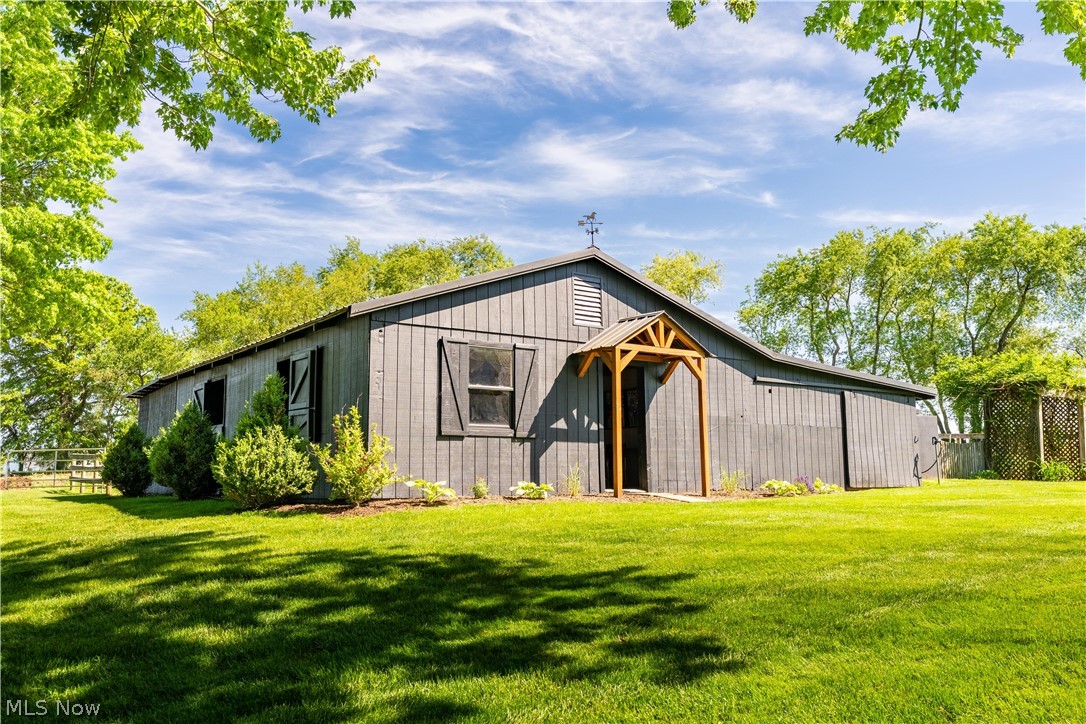 3680 Diamond Street NE Canton OH 44721