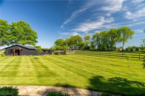 3680 Diamond Street NE Canton OH 44721