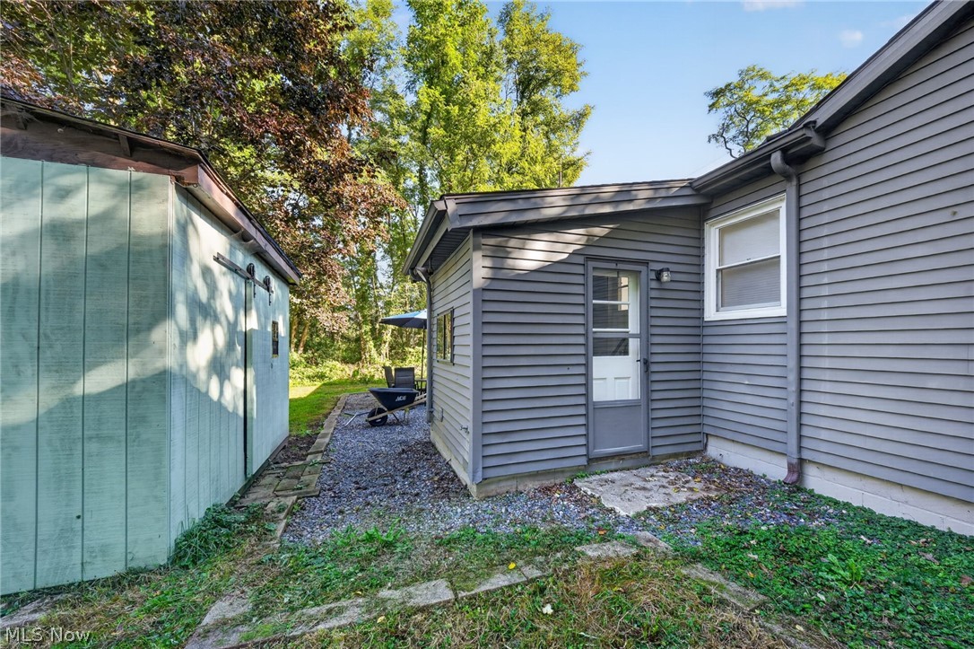2151 Walter Main Road Geneva OH 44041