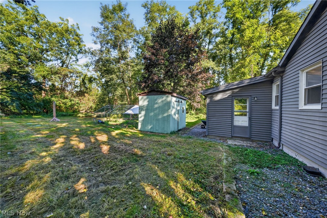 2151 Walter Main Road Geneva OH 44041