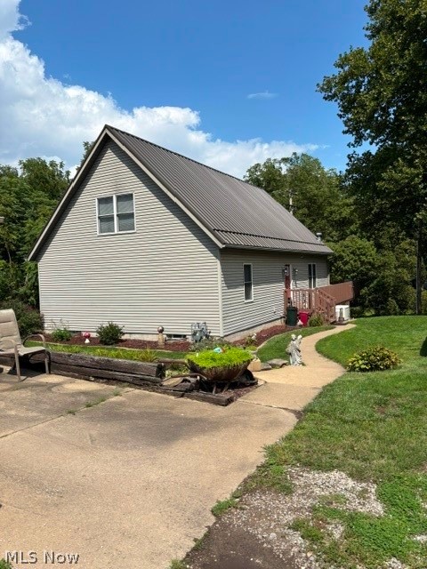 120 3rd Avenue SE Beach City OH 44608