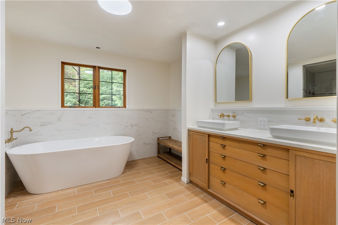804 Overridge Avenue SE North Canton OH 44720