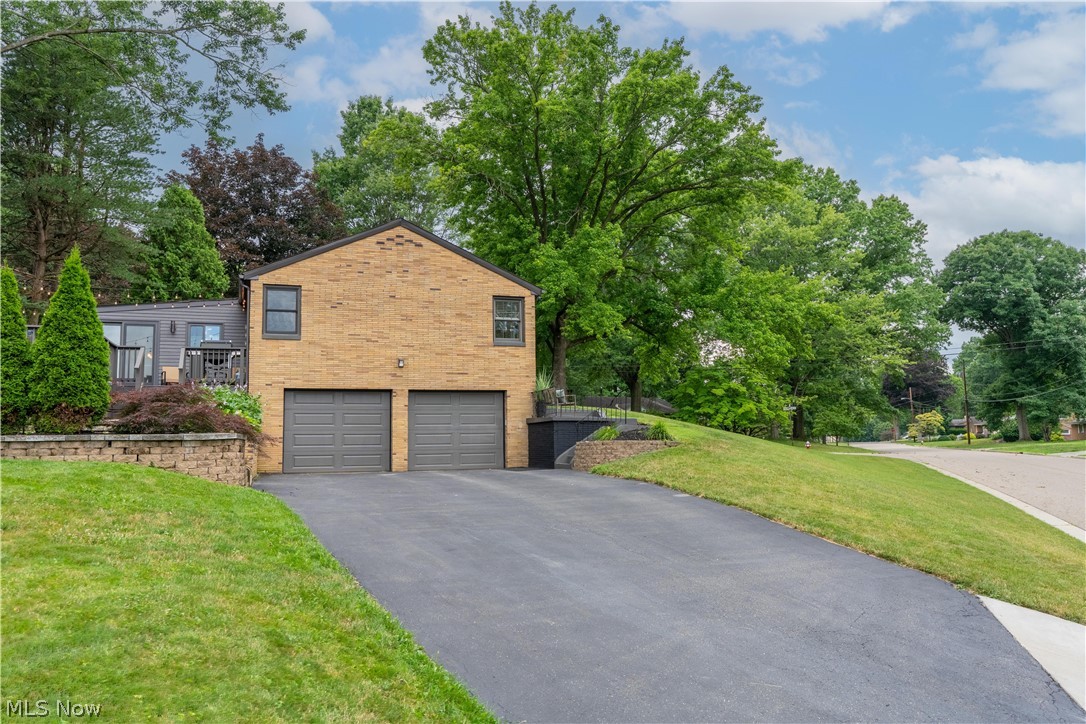 804 Overridge Avenue SE North Canton OH 44720